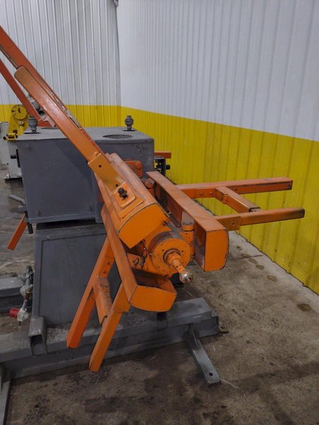 4,000 LBS X 24" PRESS ROOM EQUIPMENT MODEL #PRD-244000-NAB DOUBLE END COIL REEL UNCOILER: YOBRO #25067