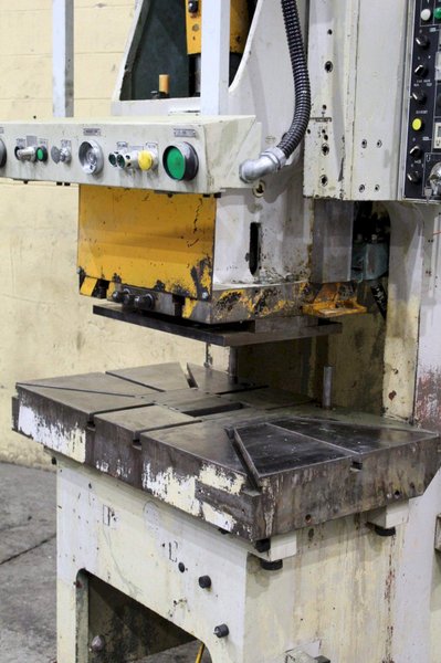 88 TON SEYI MODEL #MK88  GAP OBG PUNCH PRESS: STOCK #67685