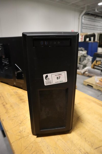 Intel Core I7 Desktop Computers (2) With WIFI Network Card- Auction Item