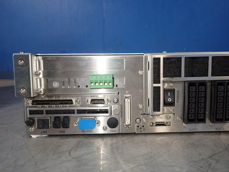 DENSO WAVE ROBOT CONTROLLER  -  RC8A