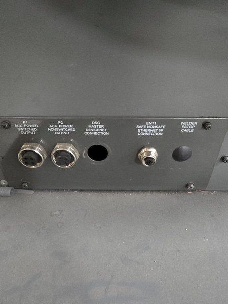 FANUC R-2000IC/210F ROBOT / R30IB CONTROLLER MISSING TEACH PENDANT USED