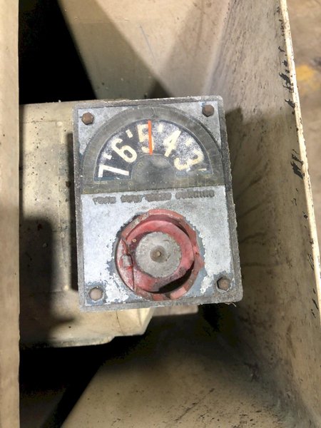 4 CUBIC FOOT ELECTRO-DEBURRING COMPANY  MODEL #R32 TUB TYPE VIBRATORY FINISHING MACHINE : STOCK #17209