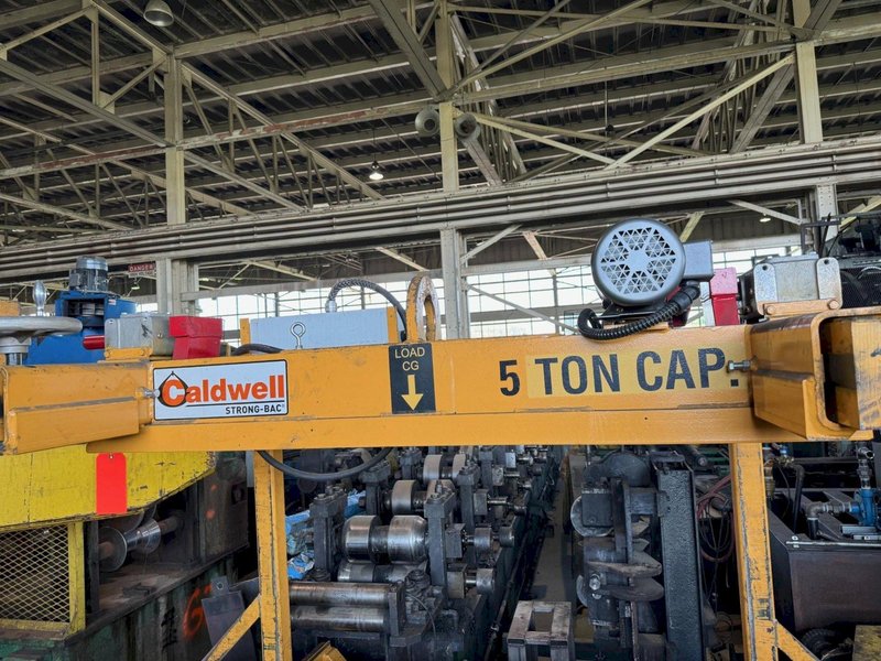 10,000 LB X 96" L X 48" W CALDWELL POWERED ADJUSTABLE SHEET LIFTER. STOCK # 0872124