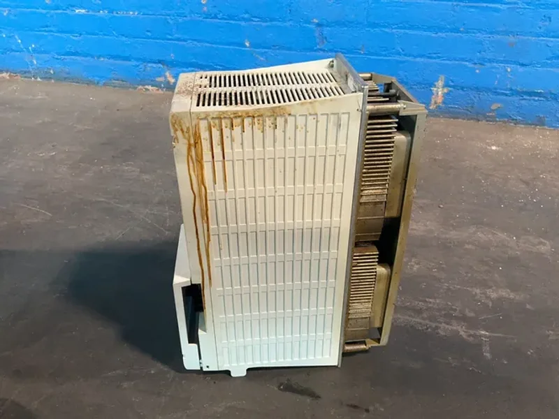 MITSUBISHI 9 KW SERVO DRIVE UNIT  -  MDS-C1-V1-90