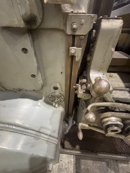 #4CK KEARNEY &amp; TRECKER  MODEL #25HP-4CK K&amp;T HORIZONTAL TABLE TYPE MILL: STOCK #21214