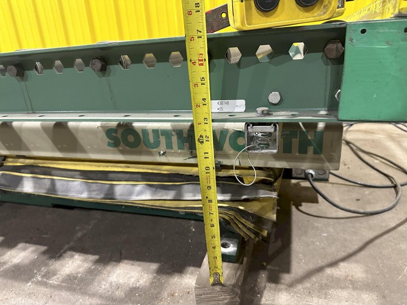 4,000 LBS X 60" X 30" SOUTHWORTH HYDRAULIC SCISSOR LIFT TABLE WITH 60X42 ROLLER CONVEYOR TOP, 110 VOLT: STOCK #20916