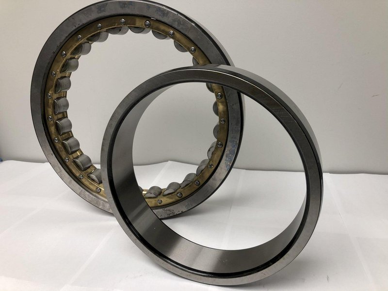 NSK RC-30 MODEL NU1052 COMPLETE BEARING: STOCK #14298