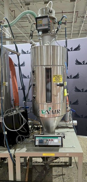 CONAIR CH16-4/SP Triple Hopper Resin Dryer Unit USED