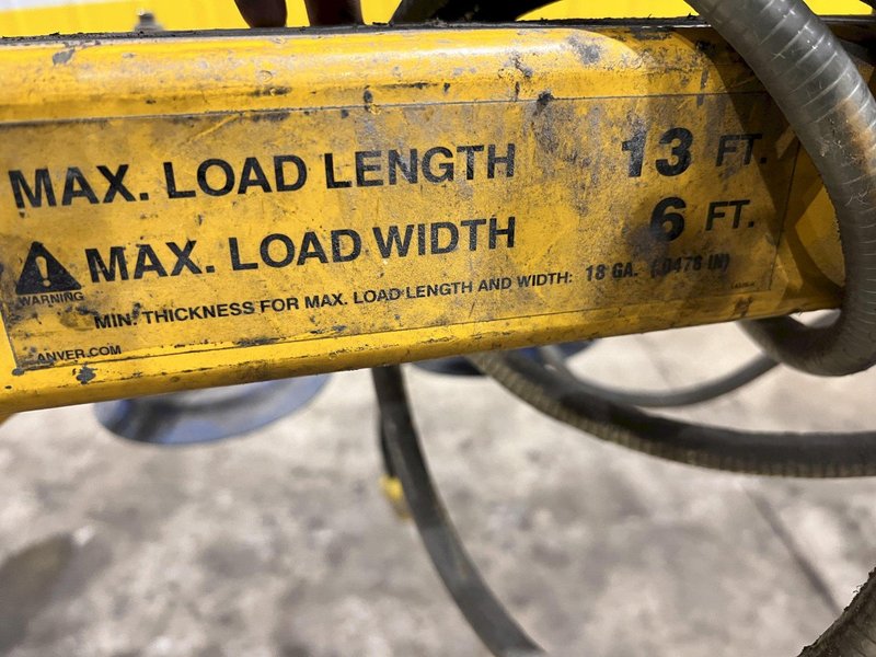 2013 900 LBS ANVER MODEL #VPF-57-AC-L3P/6P VACUUM SHEET LIFTER: YOBRO #24599