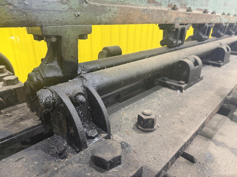 12' FARNHAM MODEL #5-41-8 ROLL FORMING MACHINE: YOBRO #24801