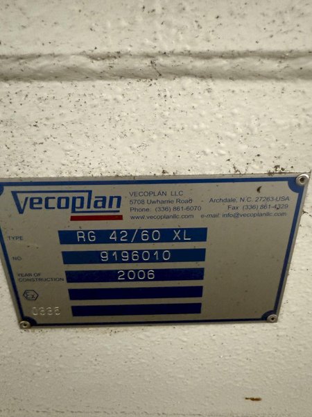 60 HP VECOPLAN RG42/60 XL SHREDDER(NEW IN 2006) STOCK # 0670925
