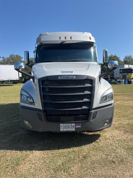 2020 Freightliner Cascadia 126 1FUJHHDV2LLMA8508