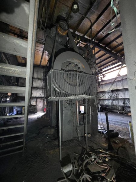2500 TON NATIONAL MAXIPRESS FORGING PRESS. STOCK # 0758726