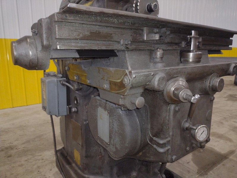 3 HP CINCINNATI MODEL 1-18 PLAIN HORIZONTAL MILLING MACHINE: STOCK #21030