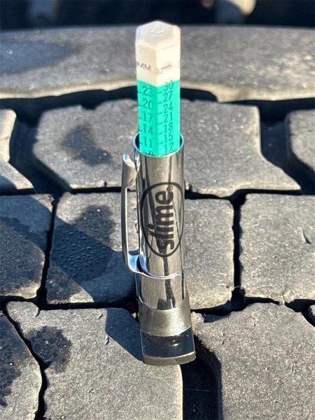 2020 Freightliner Cascadia 1FUJHHDV9LLLC1673