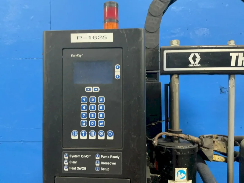 GRACO 123 PSI AIR, 3000 PSI FLUID THERM-O-FLOW HOT MELT SYSTEM  -  TOF200-A-2A1P64BENNN1NNNN