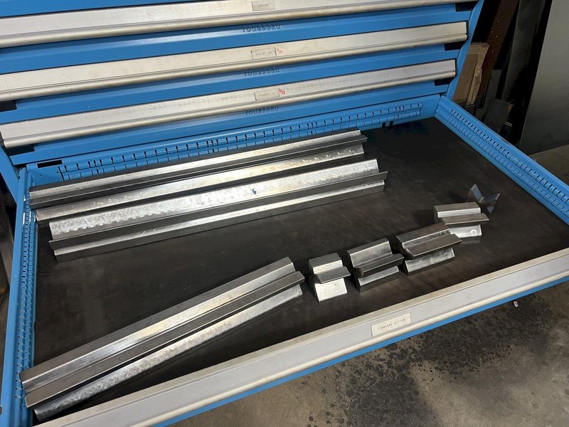 Accurl Euro Pro B32250 Press Brake