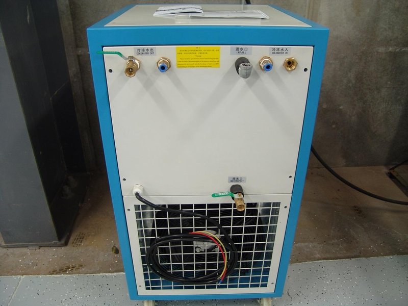 Rigao RGNF-30B Automatic Tube Filler and Sealer, 2008