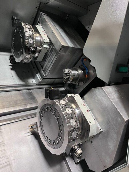 Accuway UZ-2000T2Y CNC Lathe – Y Axis Twin Spindle Twin Turret