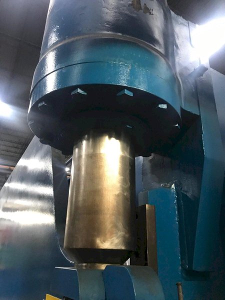 165 TON X 14' PACIFIC HYDRAULIC PRESS BRAKE: STOCK# 69651