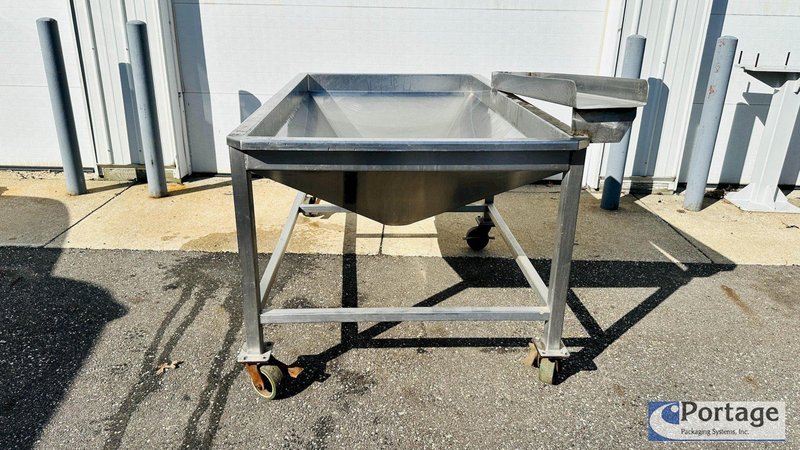 Vegetable / Produce Sorting / Washing / Cleaning / Holding Station  |  S.S. V-Bottom Trough w/Bottom Discharge
