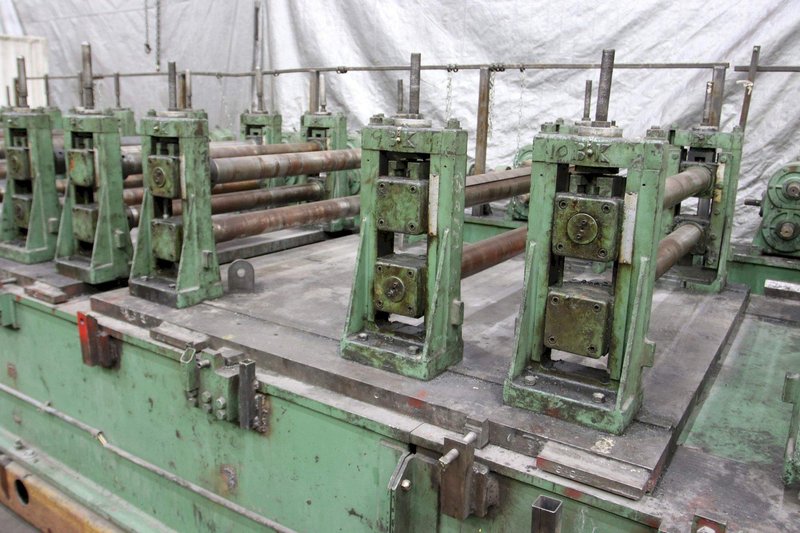 13 STANDS X 3&quot; X 44&quot; BRADBURY ROLLFORMER: STOCK #69558