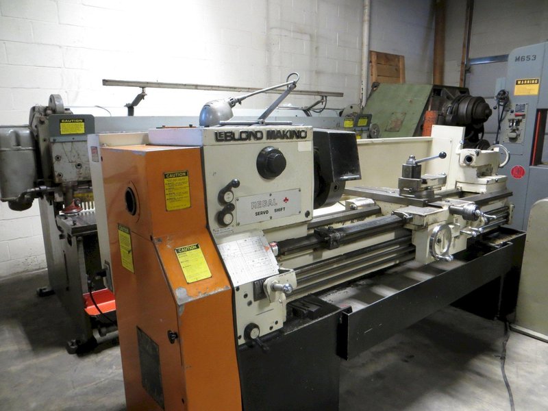 19" X 58" LEBLOND MAKINO REGAL INCH-METRIC SERVO SHIFT ENGINE LATHE