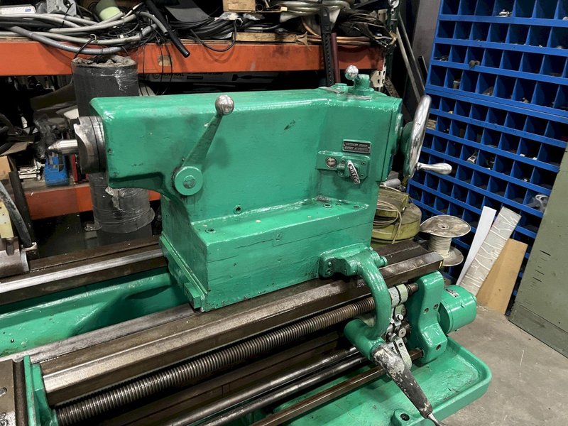 28"/19" x 144" MONARCH ENGINE LATHE, MODEL 2516, INCH/METRIC THREADING, 18" 4 JAW CHUCK, STEADY REST, 12 - 1500 RPM, NEWALL C-80 READOUT, #51411