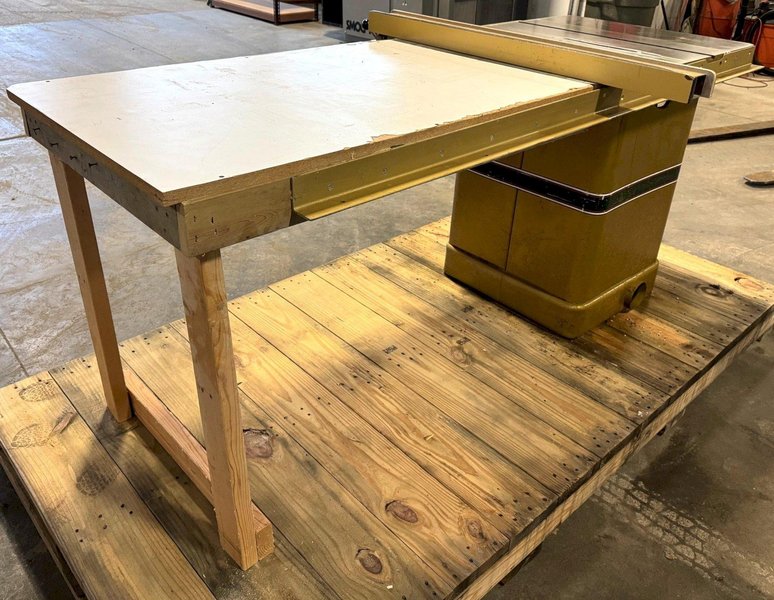 10" Powermatic Table Saw Model 66, 3 HP, 1 Phase