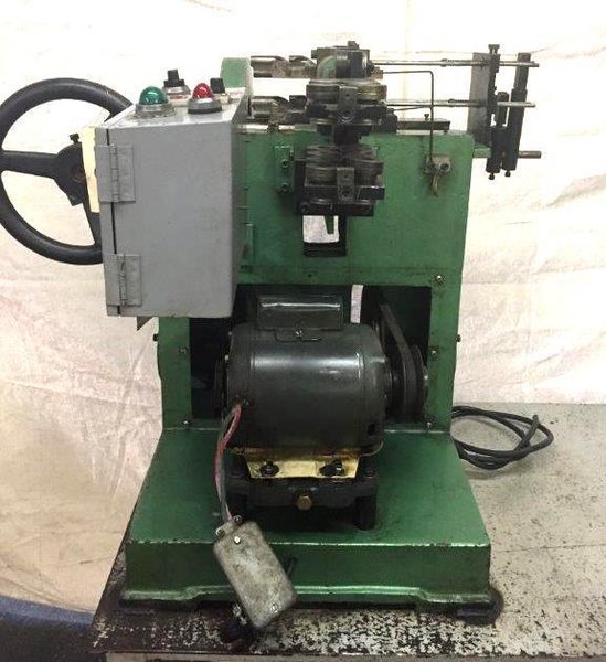 Synchro BS-12B2 Paper Clip Machine