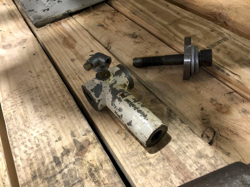 S1F NILSON FOUR SLIDE WIRE FORMING MACHINE: STOCK #10081