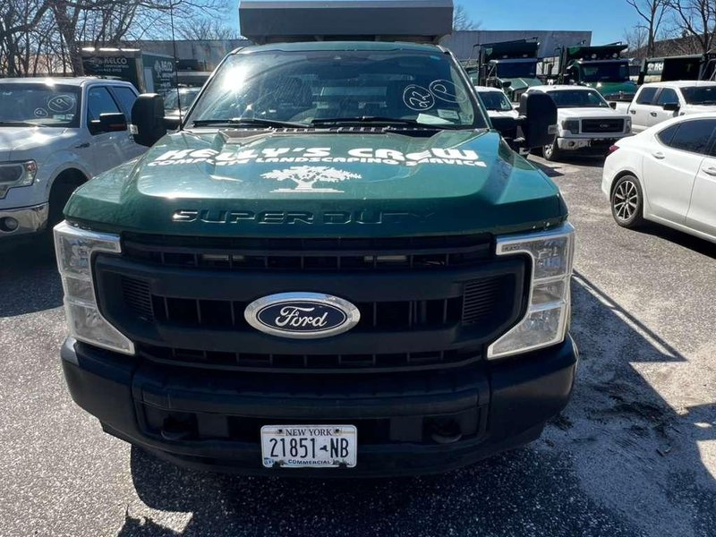 Ford F-250 Super Duty Pickup Truck, 2022 – 4×4, Crew Cab, Heavy-Duty Work Truck