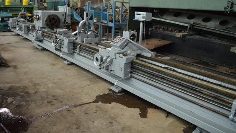 32.5" X 22'/10' LODGE &amp; SHIPLEY HOLLOW SPINDLE DUAL BED ENGINE LATHE: STOCK #10927