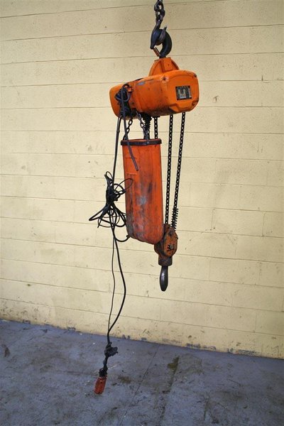 3 TON JET CHAIN HOIST: STOCK #54807