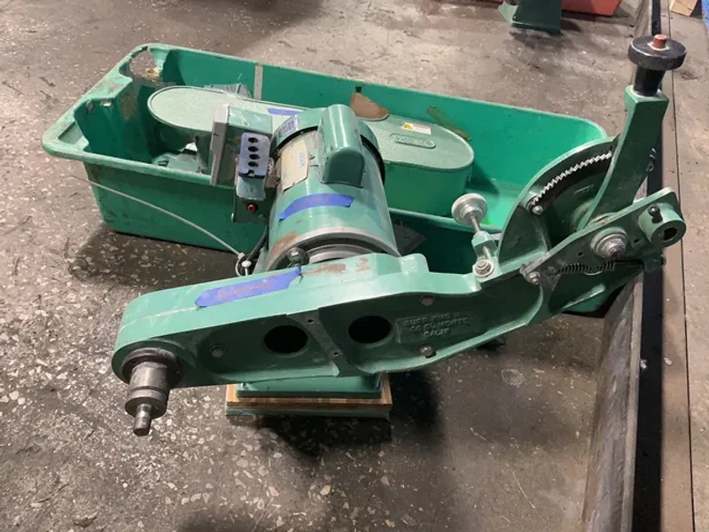 BURR KING 2 HP BENCHTOP BELT SANDER  -  960