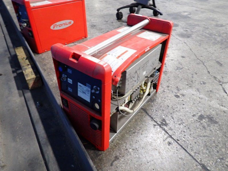 FRONIUS 400 AMPS WELDING POWER SOURCE  -  TRANSPULS SYNERGIC 4000 MV