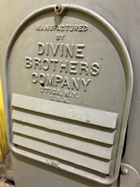 DIVINE BROTHERS MODEL #VCSV-7 BUFFER FINISHING MACHINE: STOCK 13399