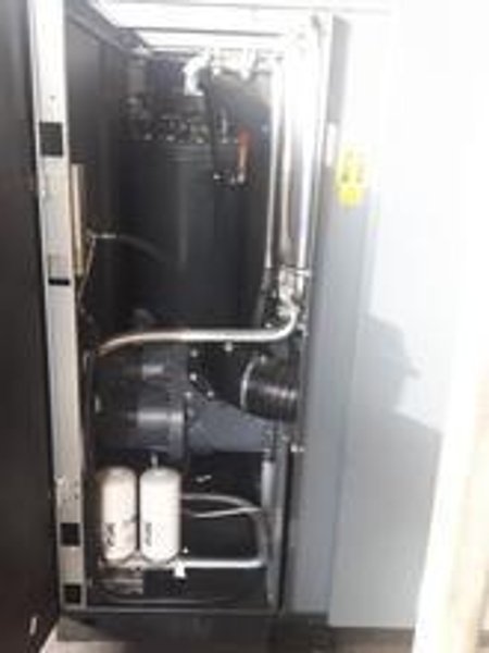 150 HP ATLAS-COPCO GA110VSD ROTARY SCREW AIR COMPRESSOR.(NEW IN 2018) STOCK # 0253824