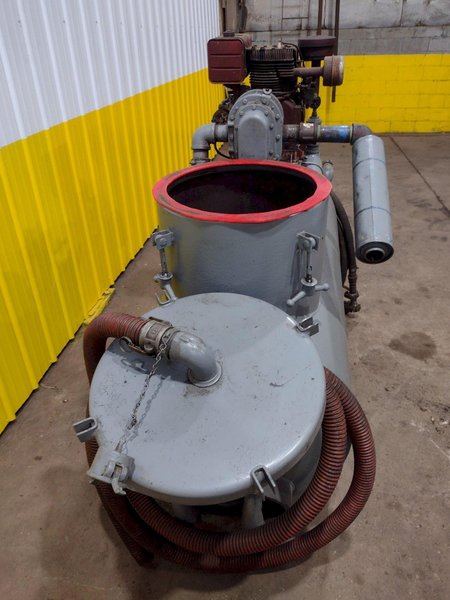 PORTABLE GAS MOTOR SUMP SUCKER &amp; PUMP: STOCK #19224