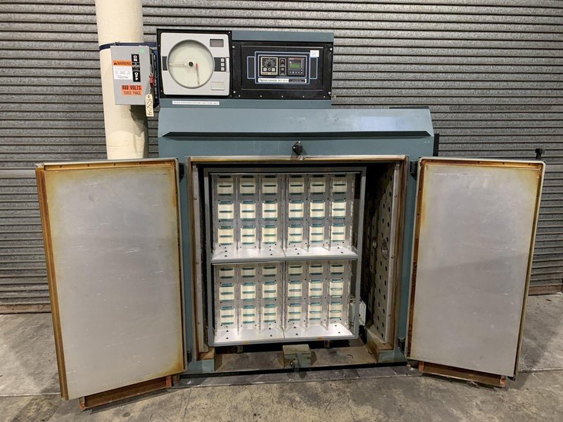 Blue M 326 Batch Oven
