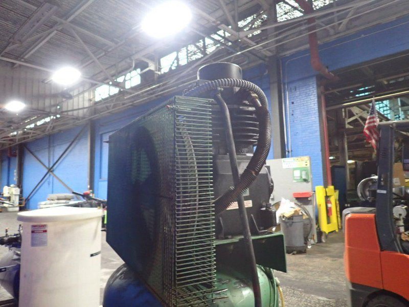 SPEEDAIRE 115 GAL AIR COMPRESSOR   -  5F5652