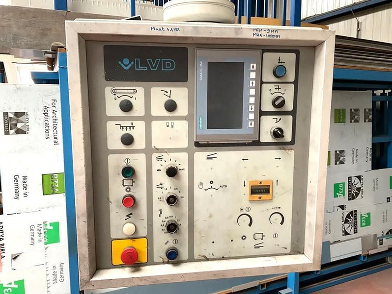 LVD MVS-C - 4100 x 6 mm CNC