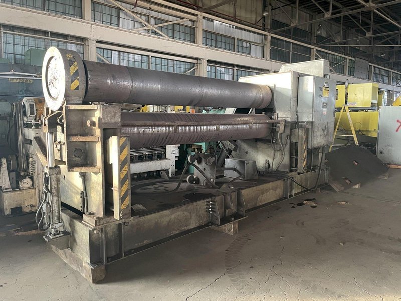 10' X 1-3/16" BERTSCH CENTURY II HYDRAULIC PLATE ROLL. STOCK # 0680524