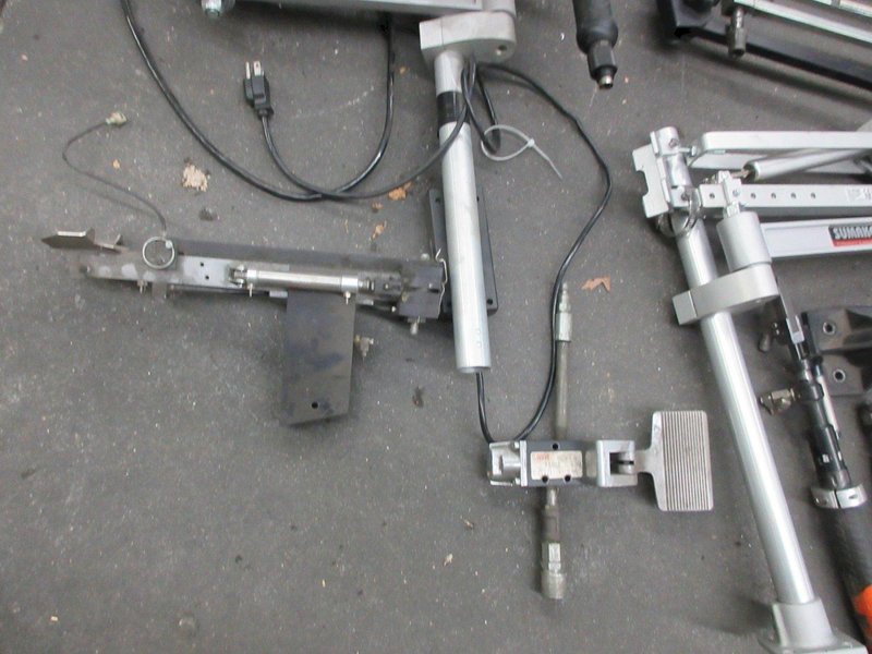 Sumake and Other Articulating Tool Arms and Parts- Auction Item