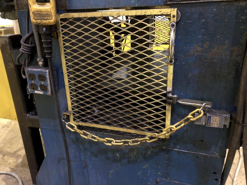 125 TON FEDERAL MODEL S2-125-48-30 STRAIGHT SIDE SSDC STAMPING PRESS, 6&quot; STROKE: STOCK 16276