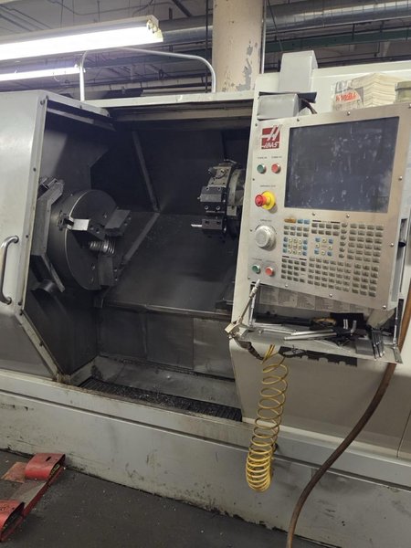 Haas SL‑40BB CNC Lathe, 2009 – 24″ Chuck, 4.5″ Bar Cap, Tailstock