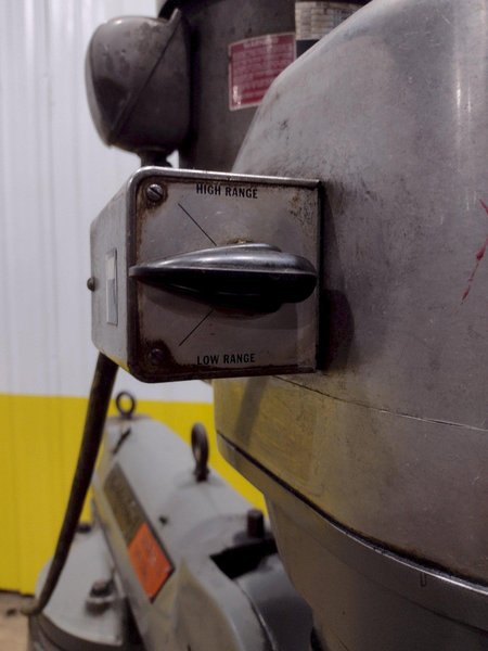 2 HP BRIDGEPORT SERIES II SPECIAL RAM TYPE VERTICAL MILL: STOCK #19945