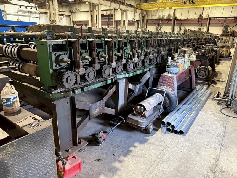 36&quot; HI-RIB (7.2 TYPE) PANEL RAFTED ROLLFORMER LINE;  INCLUDES UNCOILER, FLYING SHEAR &amp; STACKER: YOBRO #24156