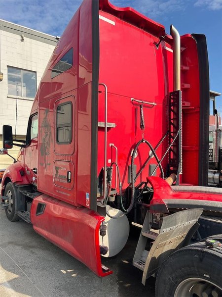 2022 Kenworth T680 1XKYD49X5NJ489855