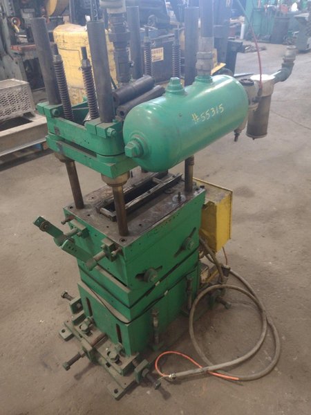 7 TON AIRAM  PNEUMATIC CUT OFF PRESS: STOCK #15486